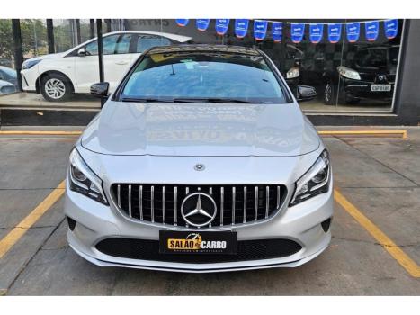 MERCEDES-BENZ CLA 180 1.6 16V 4P CGI TURBO 7G-TRONIC DCT AUTOMTICO, Foto 2