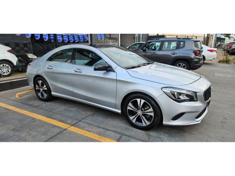 MERCEDES-BENZ CLA 180 1.6 16V 4P CGI TURBO 7G-TRONIC DCT AUTOMTICO, Foto 3