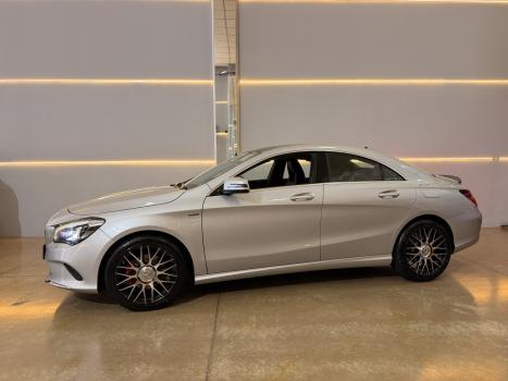 MERCEDES-BENZ CLA 180 1.6 16V 4P CGI TURBO 7G-TRONIC AUTOMÁTICO DCT, Foto 1