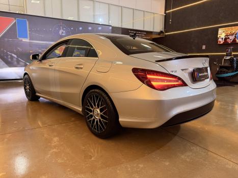 MERCEDES-BENZ CLA 180 1.6 16V 4P CGI TURBO 7G-TRONIC AUTOMÁTICO DCT, Foto 8