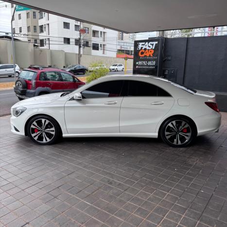 MERCEDES-BENZ CLA 200 1.6 16V 4P URBAN AUTOMTICO, Foto 4