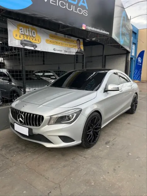 MERCEDES-BENZ CLA 200 1.6 16V 4P URBAN AUTOMTICO, Foto 3