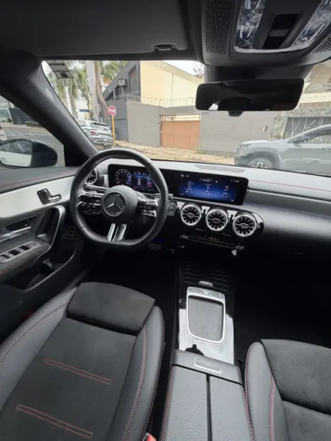 MERCEDES-BENZ CLA 200 1.3 4P MHEV H�BRIDO 7G-AUTOM�TICO DCT, Foto 13