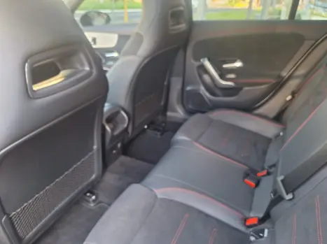 MERCEDES-BENZ CLA 200 1.3 4P MHEV H�BRIDO 7G-AUTOM�TICO DCT, Foto 14