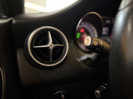 MERCEDES-BENZ CLA 200 1.6 16V 4P VISION AUTOM�TICO, Foto 3