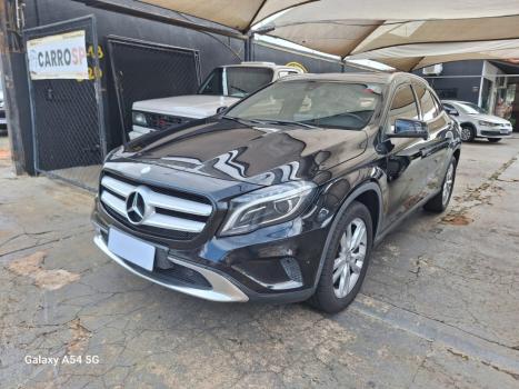MERCEDES-BENZ CLA 200 1.6 16V 4P CGI 7-G TRONIC AUTOM�TICO DCT, Foto 3