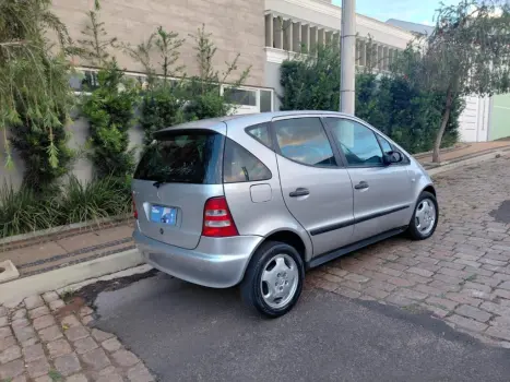 MERCEDES-BENZ Classe A 1.9 4P 190 ELEGANCE AUTOM�TICO, Foto 3