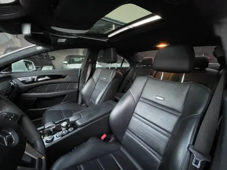 MERCEDES-BENZ CLS 63 AMG 5.5 32V V8 4P TURBO AUTOMTICO, Foto 7