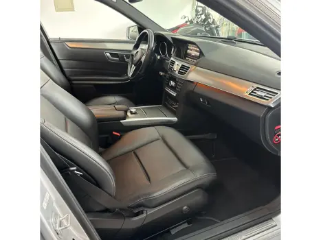 MERCEDES-BENZ E 250 2.0 16V 4P AVANTGARDE TURBO AUTOM�TICO, Foto 2
