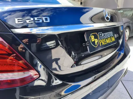 MERCEDES-BENZ E 250 , Foto 8