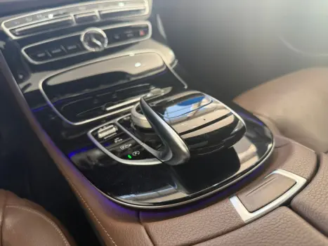 MERCEDES-BENZ E 250 2.0 16V 4P AVANTGARDE TURBO AUTOM�TICO, Foto 3