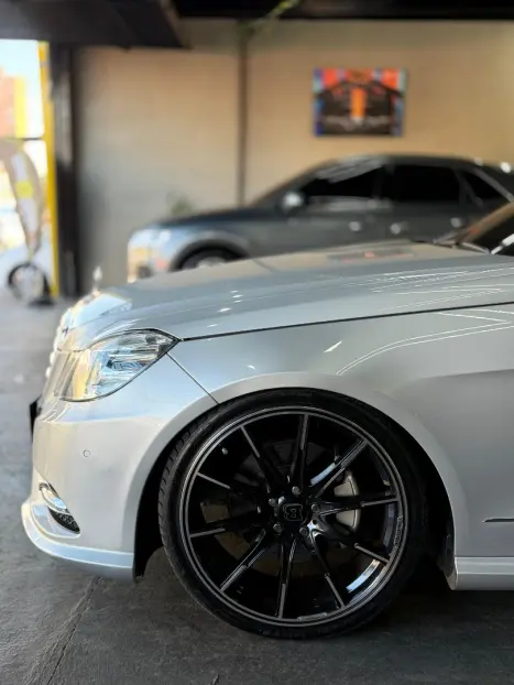MERCEDES-BENZ E 250 1.8 16V 4P CGI AVANTGARDE AUTOM�TICO, Foto 10