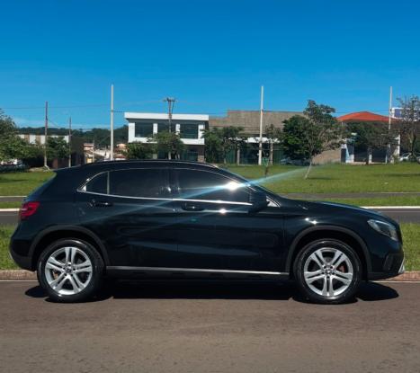 MERCEDES-BENZ GLA 200 1.6 16V 4P CGI STYLE TURBO AUTOMTICO, Foto 3