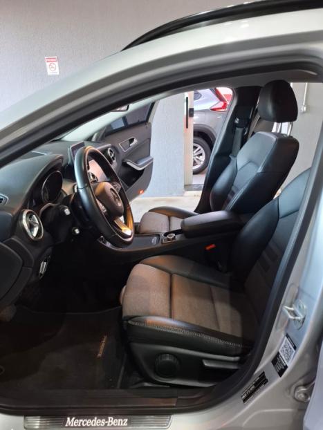 MERCEDES-BENZ GLA 200 1.6 16V 4P FLEX CGI STYLE TURBO AUTOMTICO, Foto 15