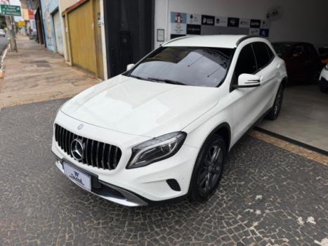 MERCEDES-BENZ GLA 200 1.6 16V 4P CGI ADVANCE TURBO AUTOM�TICO, Foto 3