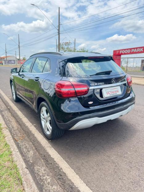 MERCEDES-BENZ GLA 200 1.6 16V 4P FLEX CGI STYLE TURBO AUTOMTICO, Foto 2