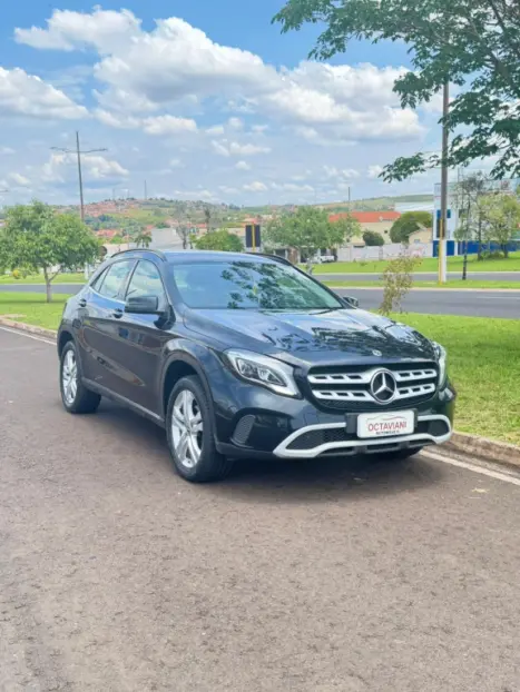 MERCEDES-BENZ GLA 200 1.6 16V 4P FLEX CGI STYLE TURBO AUTOMTICO, Foto 8