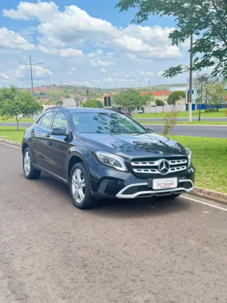 MERCEDES-BENZ GLA 200 1.6 16V 4P FLEX CGI STYLE TURBO AUTOMTICO, Foto 10