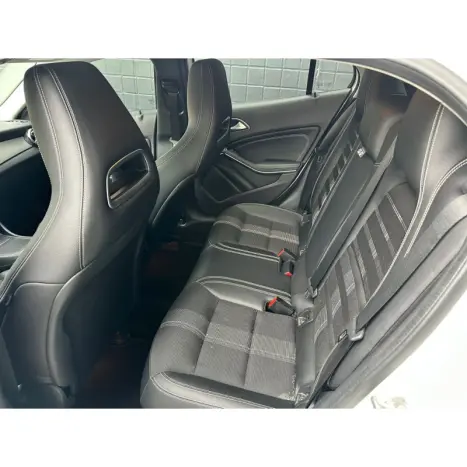 MERCEDES-BENZ GLA 200 1.6 16V 4P CGI ADVANCE TURBO AUTOM�TICO, Foto 9