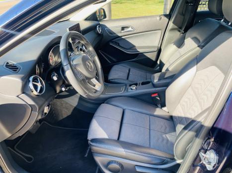 MERCEDES-BENZ GLA 200 1.6 16V 4P CGI STYLE TURBO AUTOM�TICO, Foto 10
