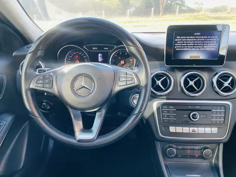 MERCEDES-BENZ GLA 200 1.6 16V 4P CGI STYLE TURBO AUTOM�TICO, Foto 12