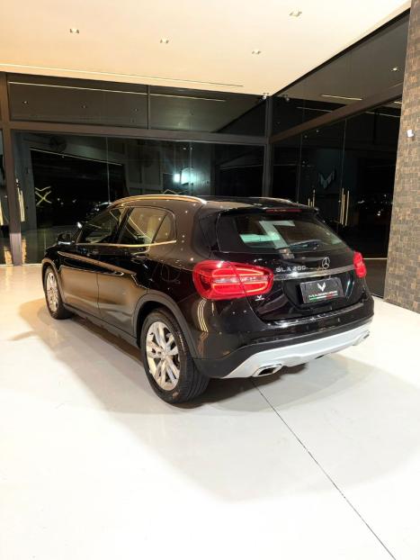 MERCEDES-BENZ GLA 200 1.6 16V 4P CGI ADVANCE TURBO AUTOM�TICO, Foto 4