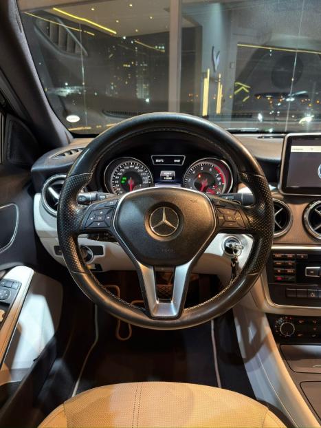 MERCEDES-BENZ GLA 200 1.6 16V 4P CGI ADVANCE TURBO AUTOM�TICO, Foto 13