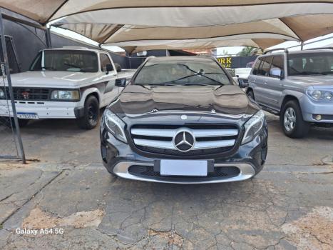 MERCEDES-BENZ GLA 200 1.6 16V 4P FLEX CGI ADVANCE TURBO AUTOM�TICO, Foto 2