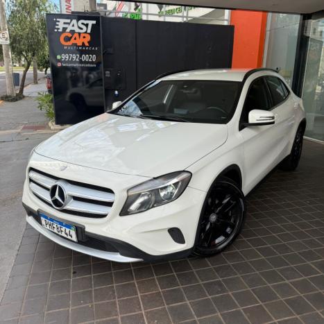MERCEDES-BENZ GLA 200 1.6 16V 4P FLEX CGI ADVANCE TURBO AUTOM�TICO, Foto 2