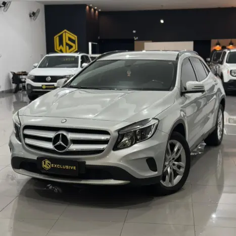 MERCEDES-BENZ GLA 200 1.6 16V 4P CGI STYLE TURBO AUTOM�TICO, Foto 1
