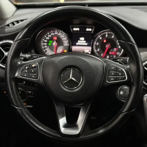 MERCEDES-BENZ GLA 200 1.6 16V 4P CGI STYLE TURBO AUTOM�TICO, Foto 6