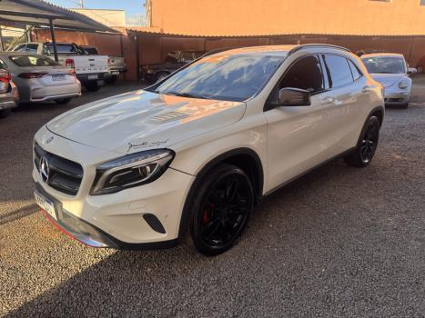 MERCEDES-BENZ GLA 200 1.6 16V 4P FLEX CGI ADVANCE TURBO AUTOM�TICO, Foto 1