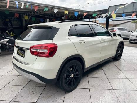 MERCEDES-BENZ GLA 200 1.6 16V 4P CGI VISION TURBO AUTOM�TICO, Foto 6