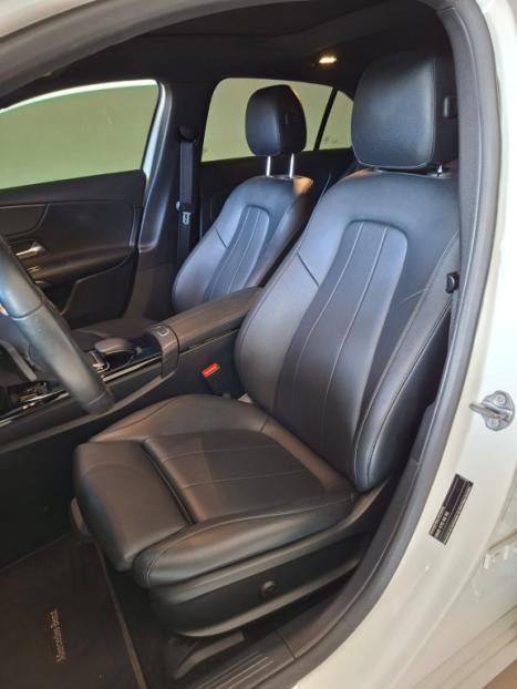 MERCEDES-BENZ GLA 250 2.0 16V 4P VISION TURBO AUTOM�TICO, Foto 8