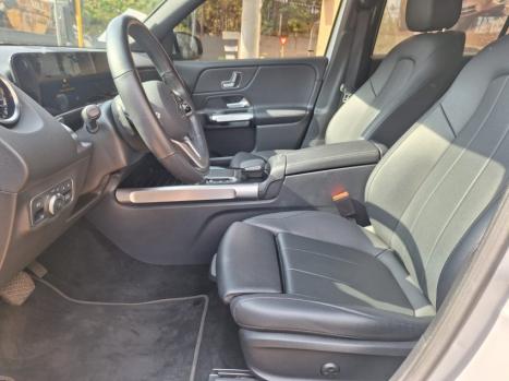 MERCEDES-BENZ GLB 200 1.3 16V 4P CGI ADVANCE TURBO 7G-TRONIC DCT AUTOMÁTICO, Foto 12 MERCEDES-BENZ GLB 200 1.3 16V 4P CGI ADVANCE TURBO 7G-TRONIC DCT AUTOMÁTICO, Foto 12