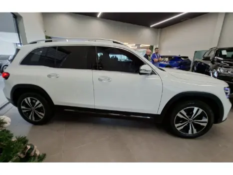 MERCEDES-BENZ GLB 200 1.3 16V 4P CGI ADVANCE TURBO 7G-TRONIC DCT AUTOMTICO, Foto 4