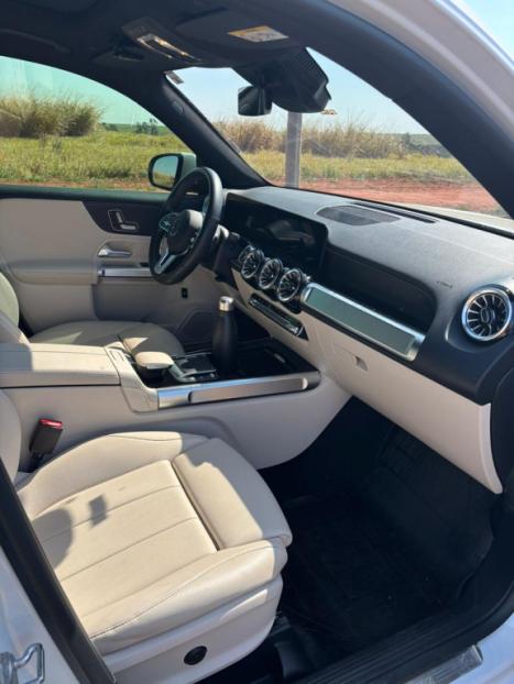 MERCEDES-BENZ GLB 200 1.3 16V 4P CGI PROGRESSIVE TURBO 7G-TRONIC DCT AUTOM�TICO, Foto 15