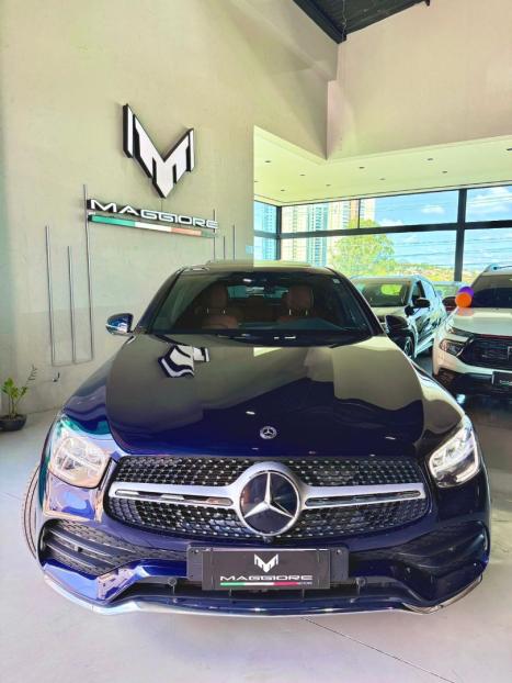 MERCEDES-BENZ GLC 300 2.0 16V 4P CGI 4MATIC 9G-TRONIC TURBO AUTOMTICO, Foto 2