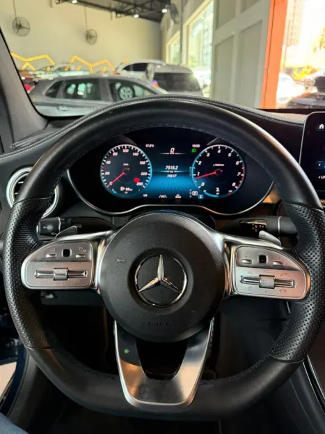 MERCEDES-BENZ GLC 300 2.0 16V 4P CGI 4MATIC 9G-TRONIC TURBO AUTOMTICO, Foto 17