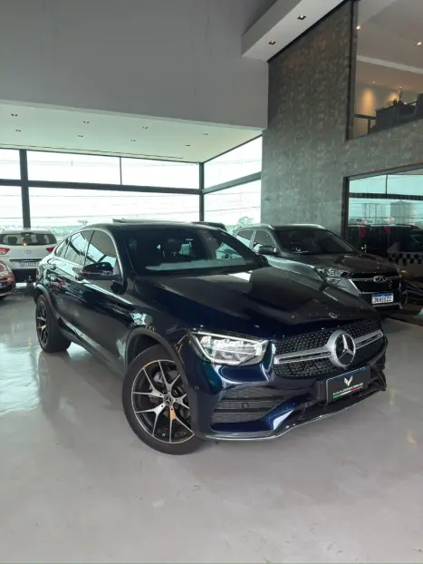 MERCEDES-BENZ GLC 300 2.0 16V 4P CGI 4MATIC 9G-TRONIC TURBO AUTOM�TICO, Foto 1