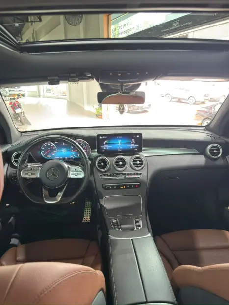 MERCEDES-BENZ GLC 300 2.0 16V 4P CGI 4MATIC 9G-TRONIC TURBO AUTOM�TICO, Foto 11