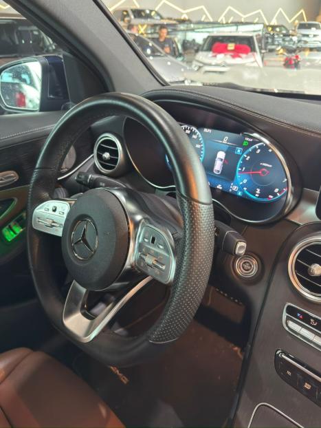 MERCEDES-BENZ GLC 300 2.0 16V 4P CGI 4MATIC 9G-TRONIC TURBO AUTOM�TICO, Foto 15