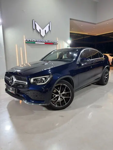 MERCEDES-BENZ GLC 300 2.0 16V 4P CGI 4MATIC 9G-TRONIC TURBO AUTOM�TICO, Foto 2