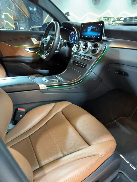 MERCEDES-BENZ GLC 300 2.0 16V 4P CGI 4MATIC 9G-TRONIC TURBO AUTOM�TICO, Foto 10