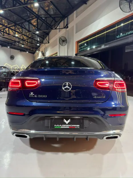 MERCEDES-BENZ GLC 300 2.0 16V 4P CGI 4MATIC 9G-TRONIC TURBO AUTOM�TICO, Foto 13