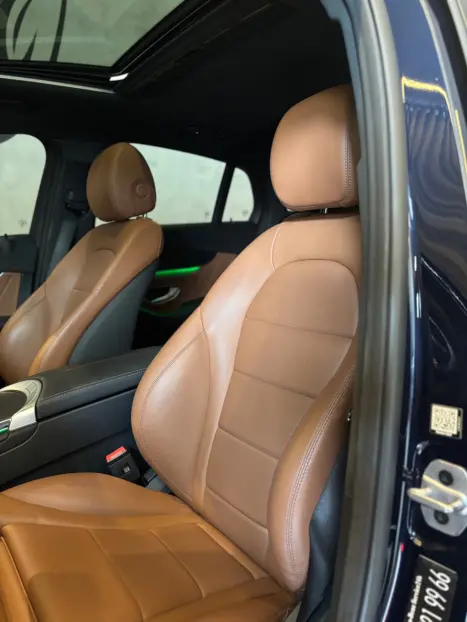 MERCEDES-BENZ GLC 300 2.0 16V 4P CGI 4MATIC 9G-TRONIC TURBO AUTOM�TICO, Foto 9