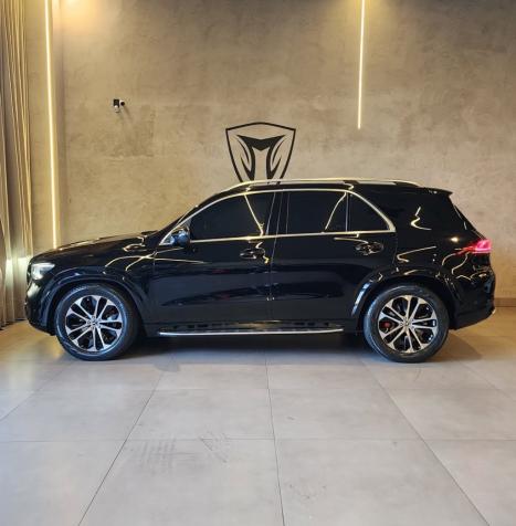 MERCEDES-BENZ GLE 400d 3.0 V6 32V 4P 4MATIC 9G-TRONIC AUTOM�TICO, Foto 2