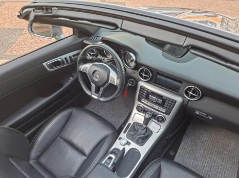 MERCEDES-BENZ SLK 250 1.8 16V CGI TURBO 2.3 AUTOMÁTICO, Foto 2