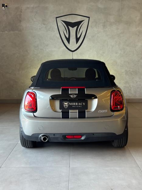 MINI Cooper 1.5 12V TURBO AUTOM�TICO, Foto 4
