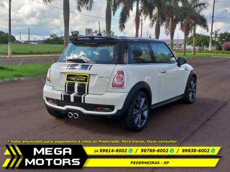 MINI Cooper 1.6 16V S TURBO AUTOM�TICO, Foto 7